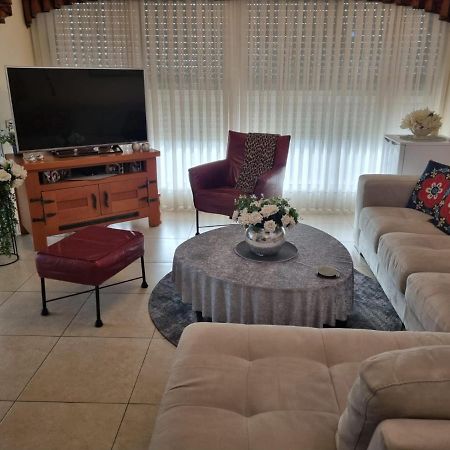 הבית בבלפור Nahariya Luaran gambar